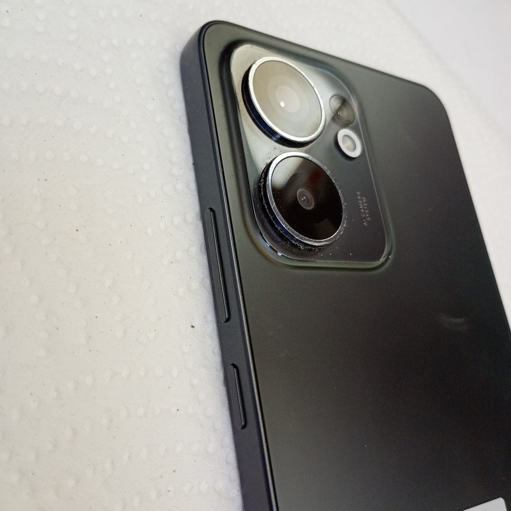 CELULAR OPPO  RENO 13F 5G CPH2699 (2025) 256 GB 12 GB RAM (SEMINUEVO)