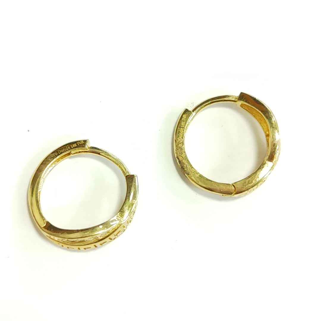 HUGGIES ORO 14K 1.8 (NUEVO)