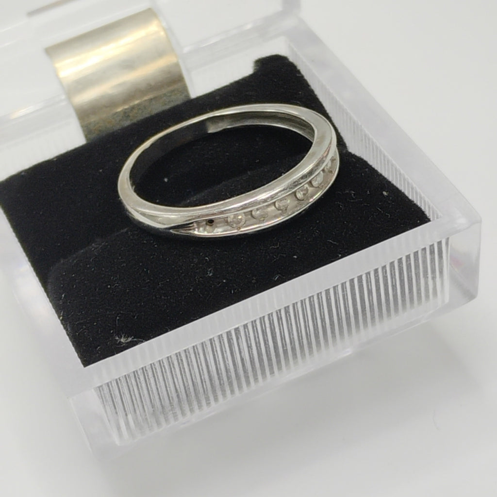 ANILLITO ORO, ORO BLANCO 10 K 1.6 GRMS (SEMINUEVO)