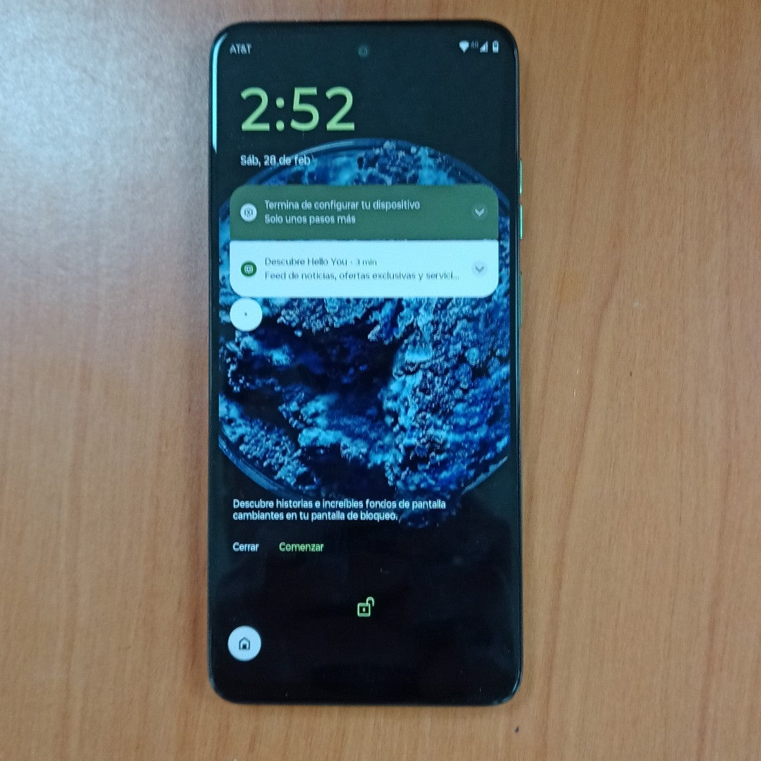 CELULAR MOTOROLA MOTO G15 XT2521-2 (2025) 128 GB 4 GB RAM (SEMINUEVO)