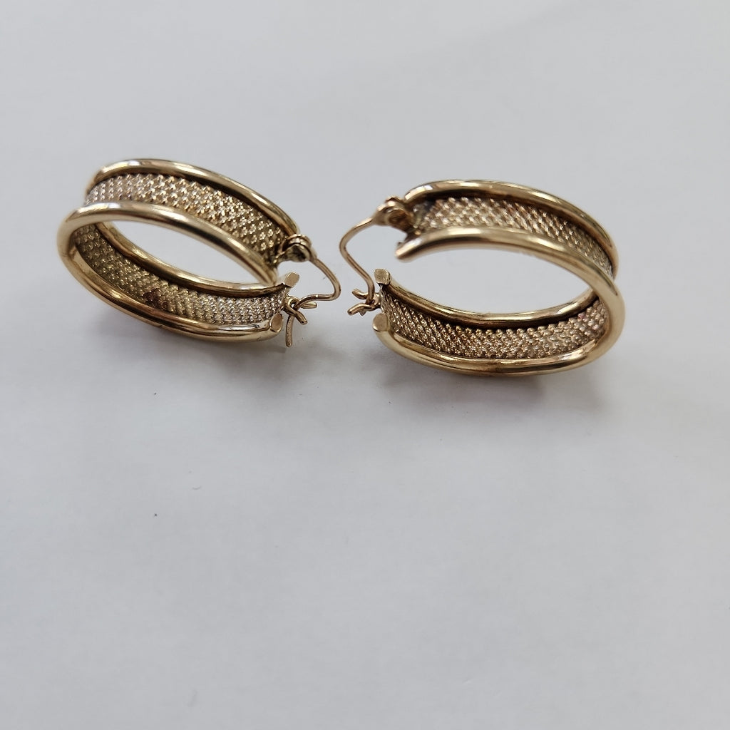 ARRACADAS PAR ORO 10 K 6,00 GRMS (SEMINUEVO)