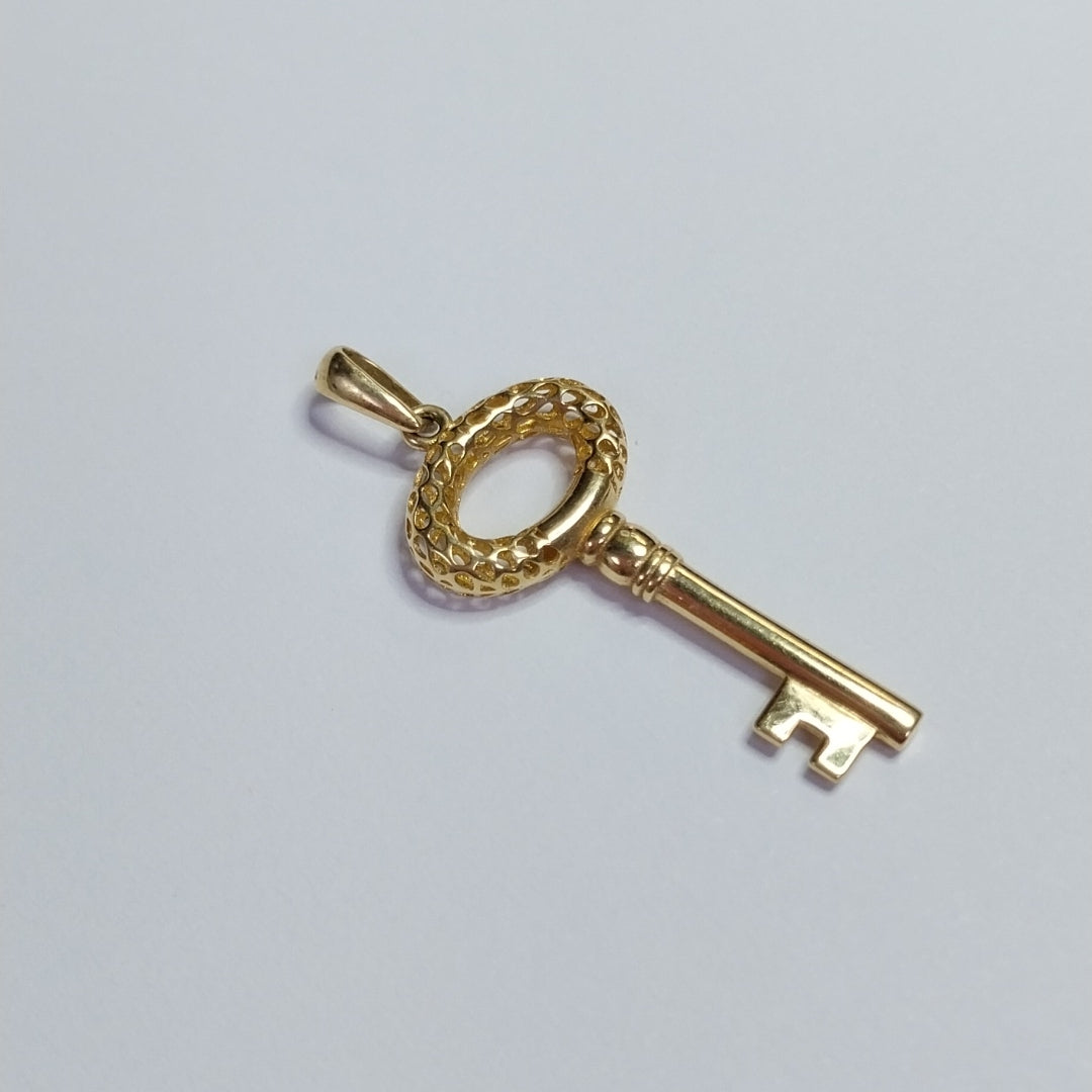 DIJE ORO 14 K 1.9 GRMS (SEMINUEVO)