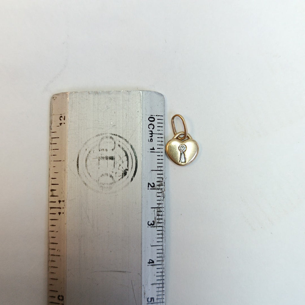 DIJE ORO 14 K 0.8 GRMS (SEMINUEVO)