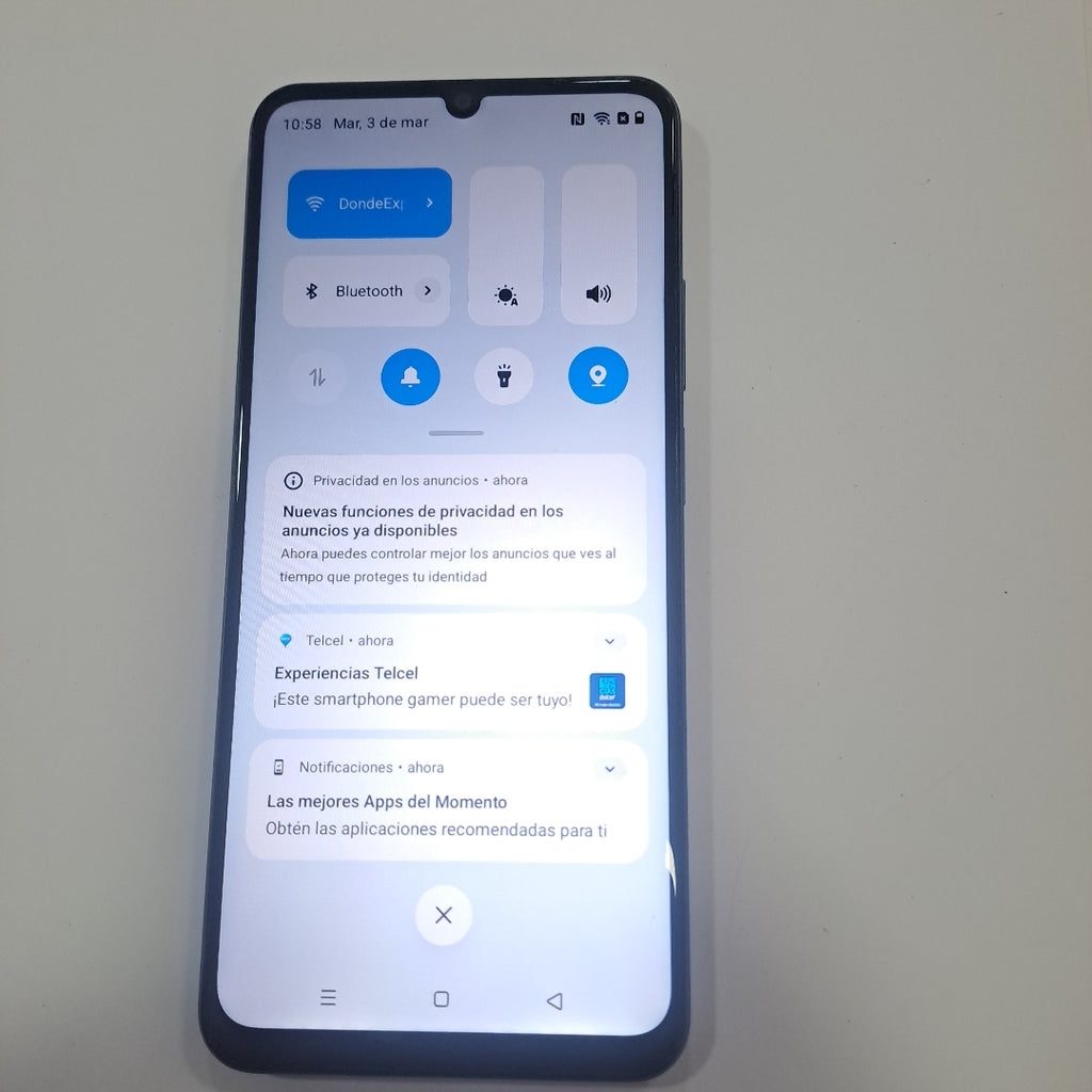 CELULAR REALME C61 RMX3930 (2024) 256 GB 4 GB RAM (SEMINUEVO)