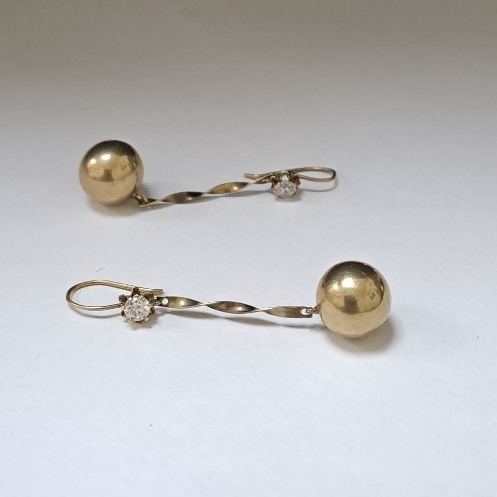 ARETES PAR ORO 8 K 2,20 GRMS (SEMINUEVO)