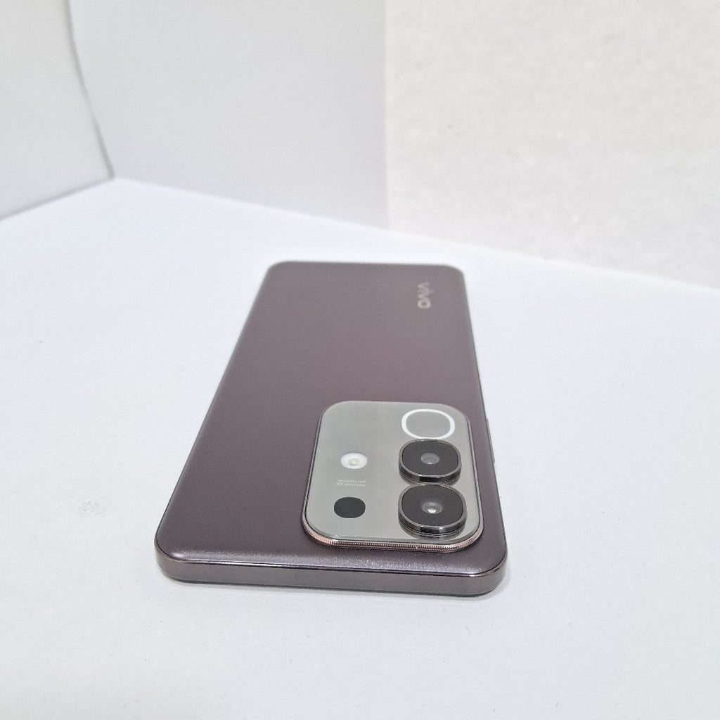 CELULAR VIVO Y29 V2434 (2025) 256 GB 8 GB RAM (SEMINUEVO)