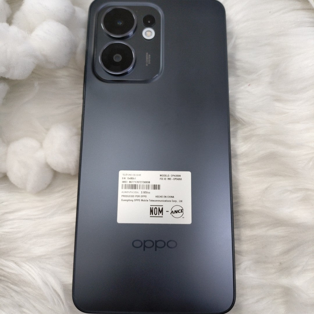 CELULAR OPPO  RENO 13F 5G CPH2699 (2025) 256 GB 12 GB RAM (SEMINUEVO)