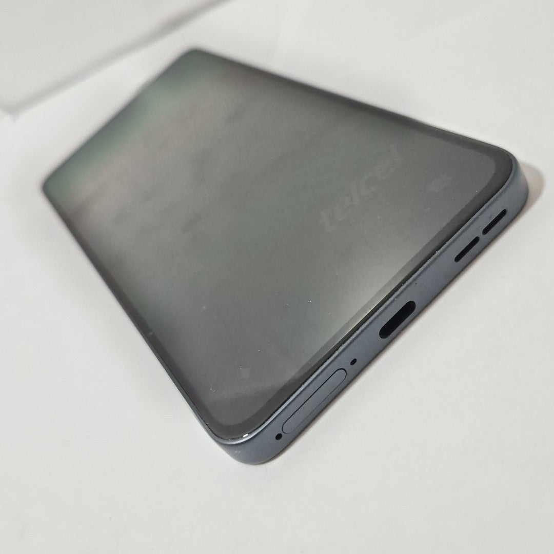 CELULAR OPPO  RENO 13F 5G CPH2699 (2025) 256 GB 12 GB RAM (SEMINUEVO)