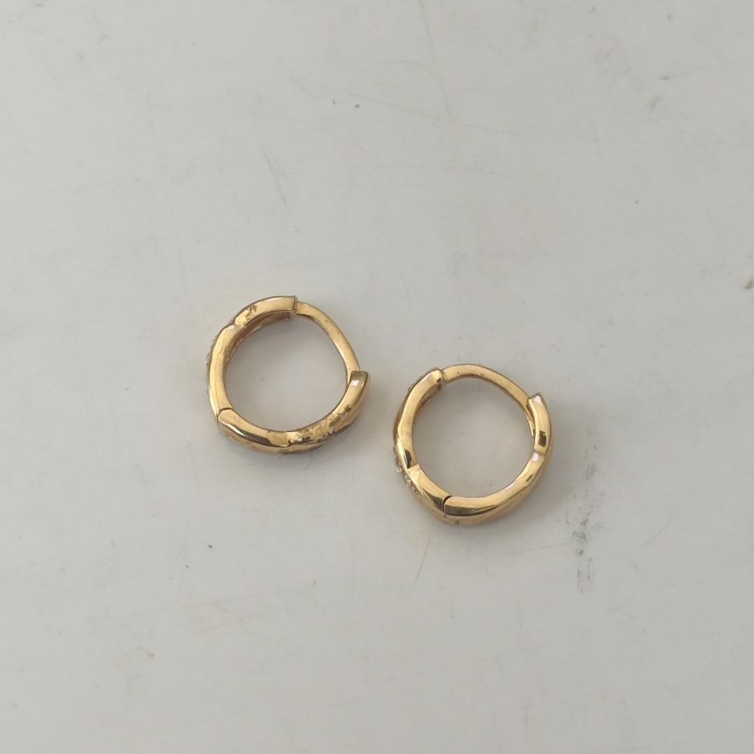 HUGGIES ORO 14K 1.6 (NUEVO)