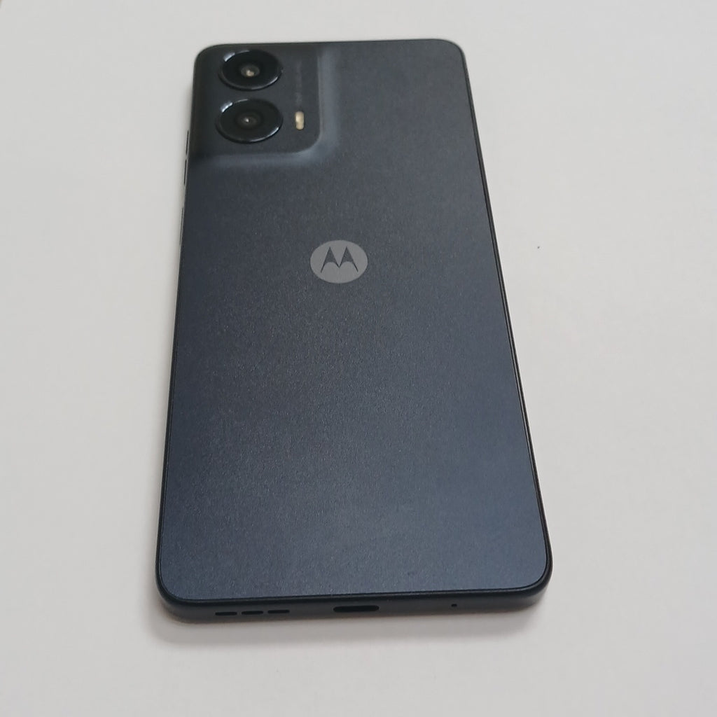 CELULAR MOTOROLA MOTO G24 XT2423-1 (2024) 256 GB 4 GB RAM (SEMINUEVO)