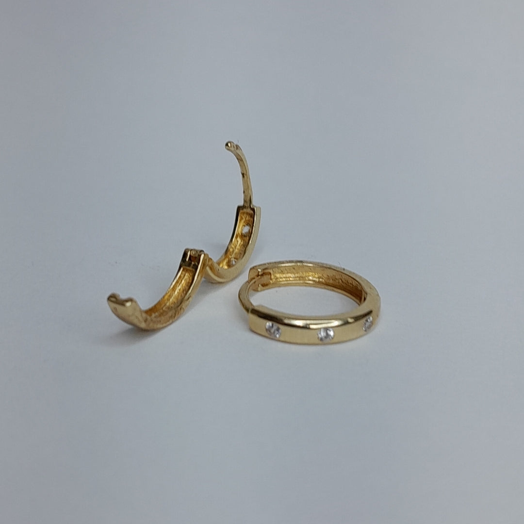 HUGGIES ORO 14K 1.4 (NUEVO)