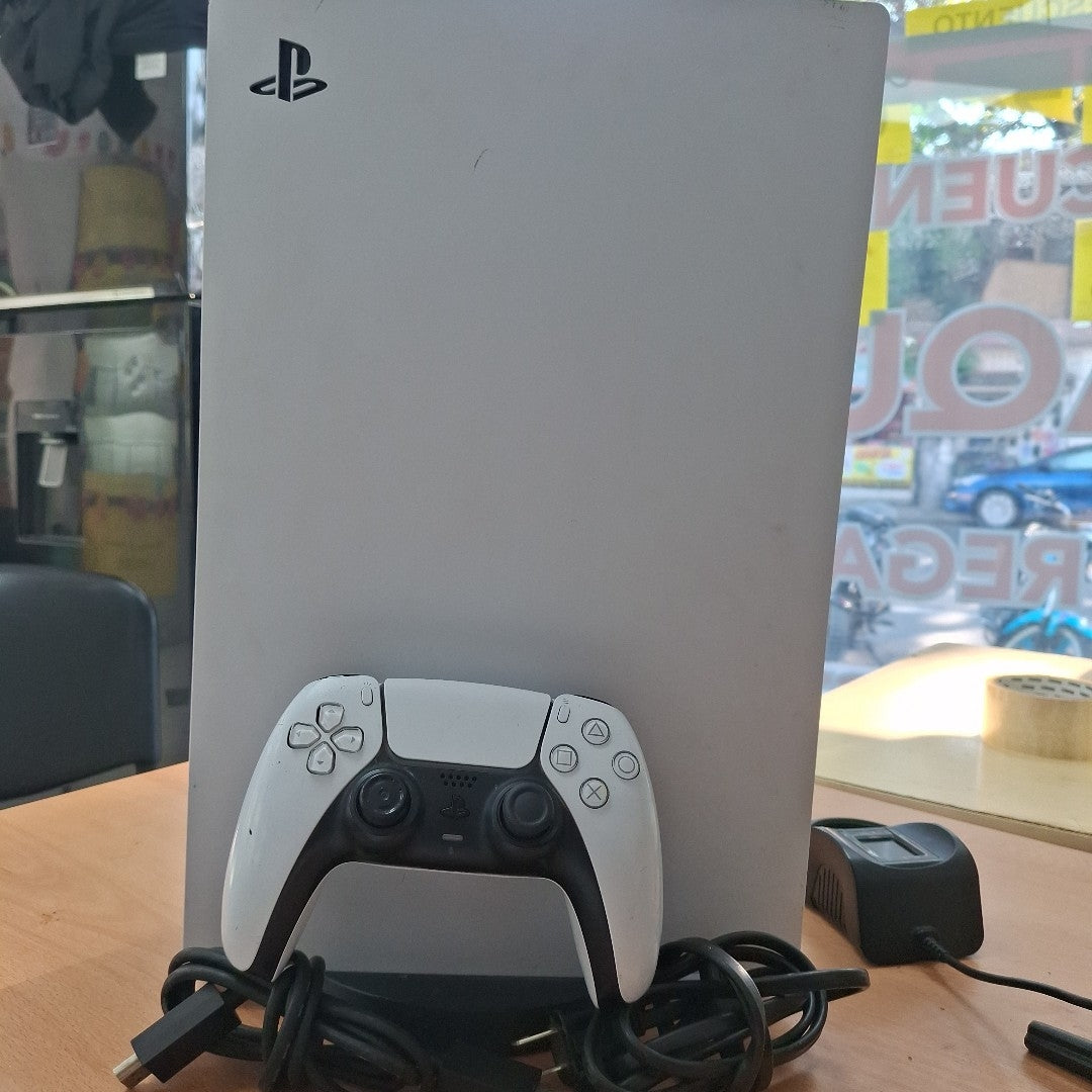 CONSOLA DE VIDEOJUEGO SONY PS5 DIGITAL 825 SSD (SEMINUEVO)