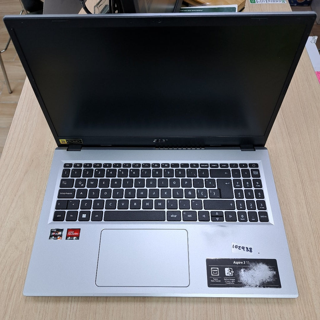 LAPTOP ACER ASPIRE 3 15 A315-24P-R0Q5 (2023) 256 GB 8 GB RAM (SEMINUEVO)