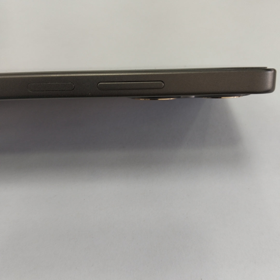CELULAR OPPO  A5 PRO 5G CPH2695 (2025) 256 GB 8 GB RAM (SEMINUEVO)