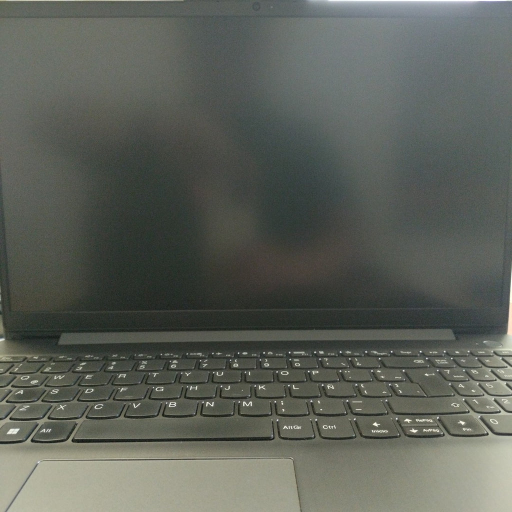 LAPTOP LENOVO IDEAPAD 3 15ITL6 (2022) 512 GB SSD 8 GB RAM (SEMINUEVO)