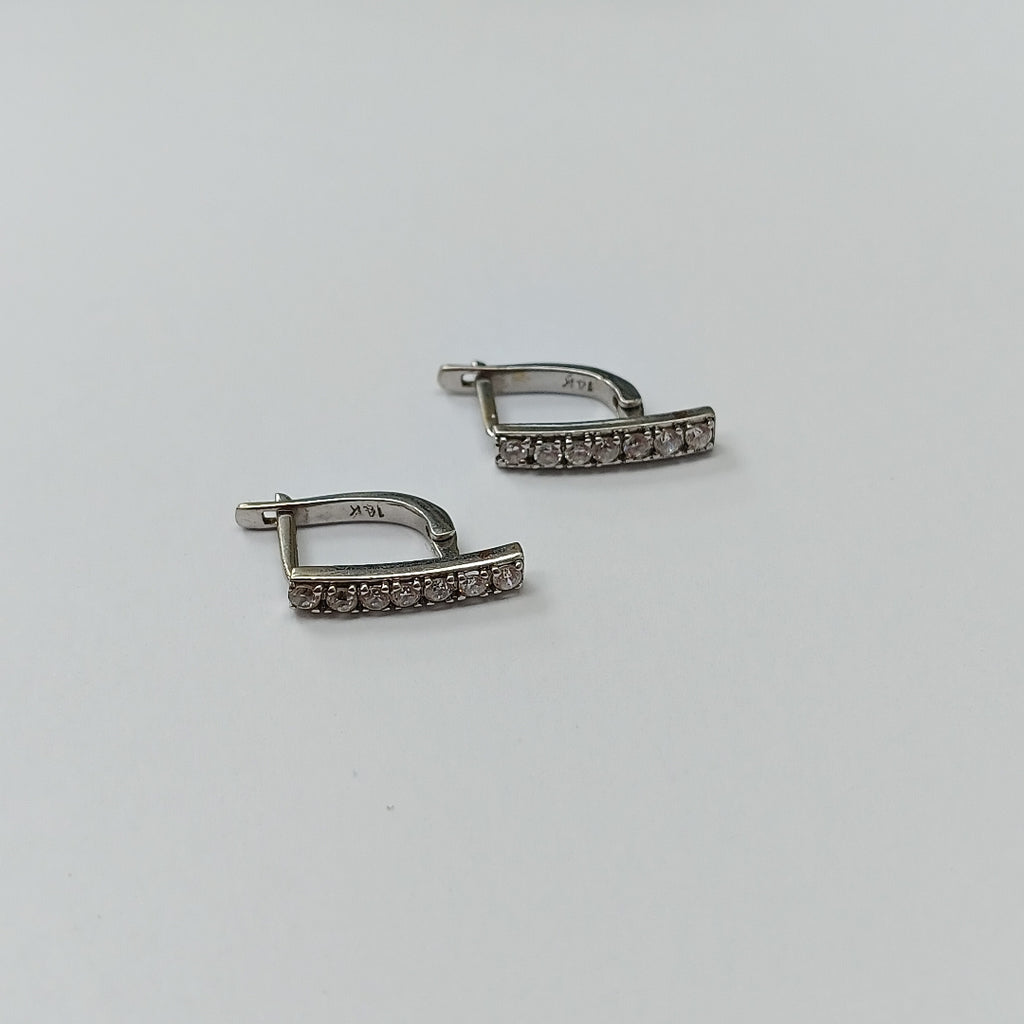 ARETES PAR ORO BLANCO 14 K 3,10 GRMS (SEMINUEVO)