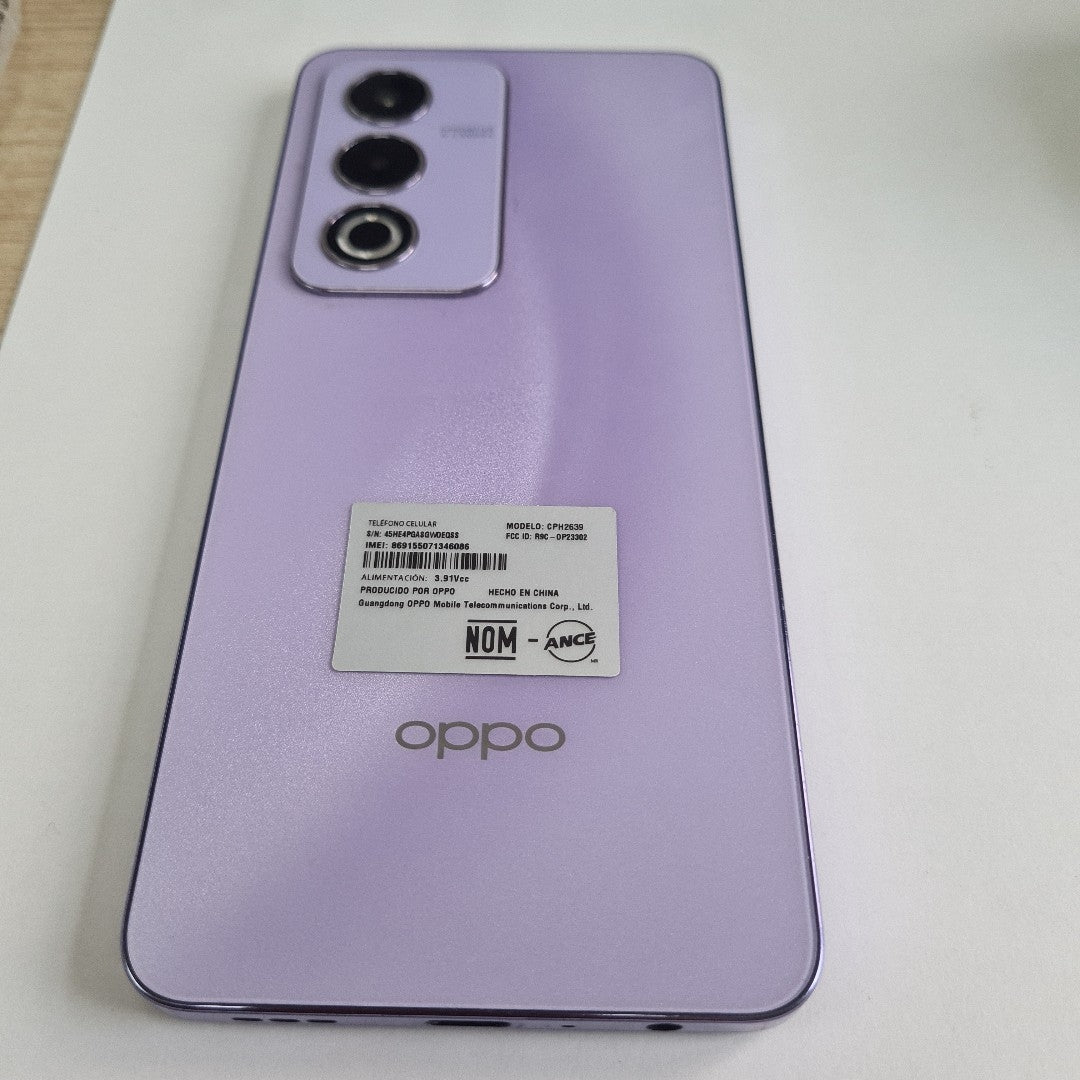 CELULAR OPPO  A80 5G CPH2639 (2024) 256 GB 8 GB RAM (SEMINUEVO)