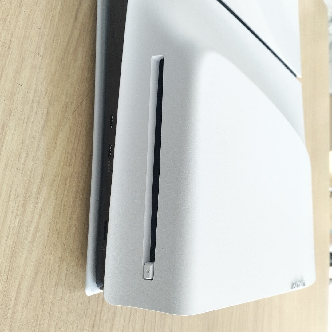 CONSOLA DE VIDEOJUEGO SONY PS5 SLIM 1 TB SSD (SEMINUEVO)