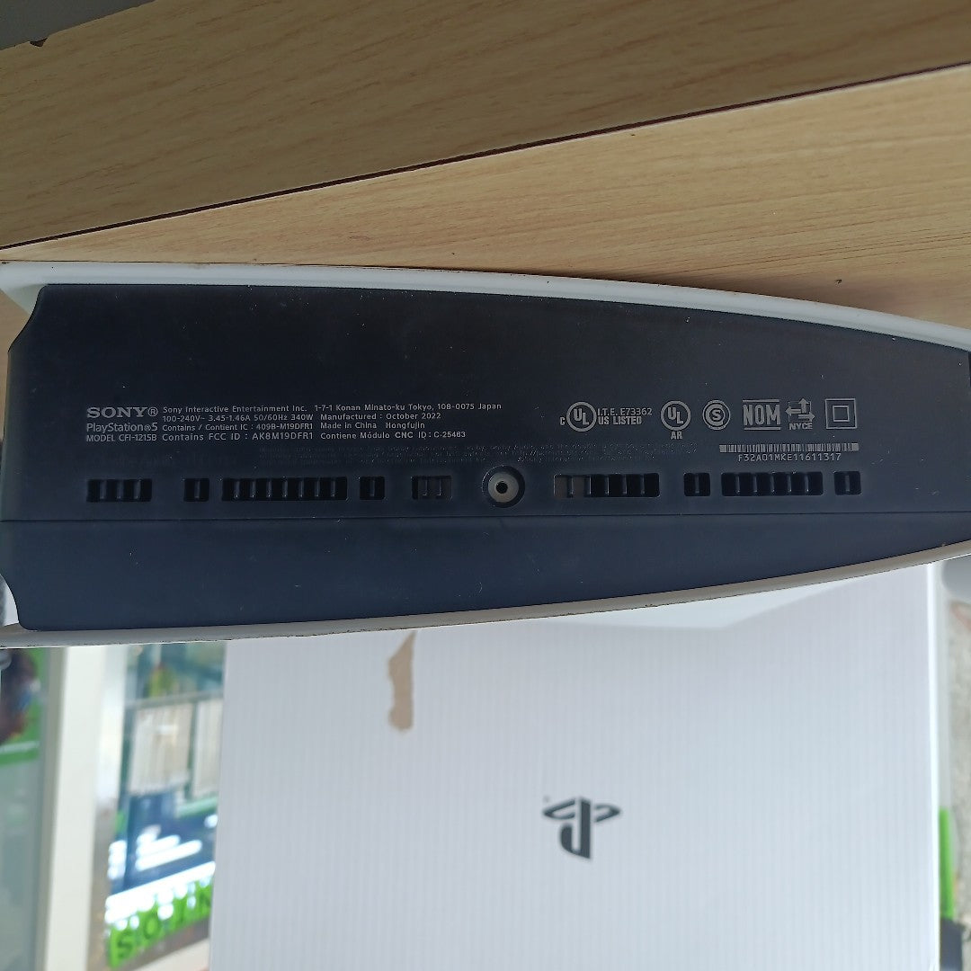 CONSOLA DE VIDEOJUEGO SONY PS5 DIGITAL 825 SSD (SEMINUEVO)