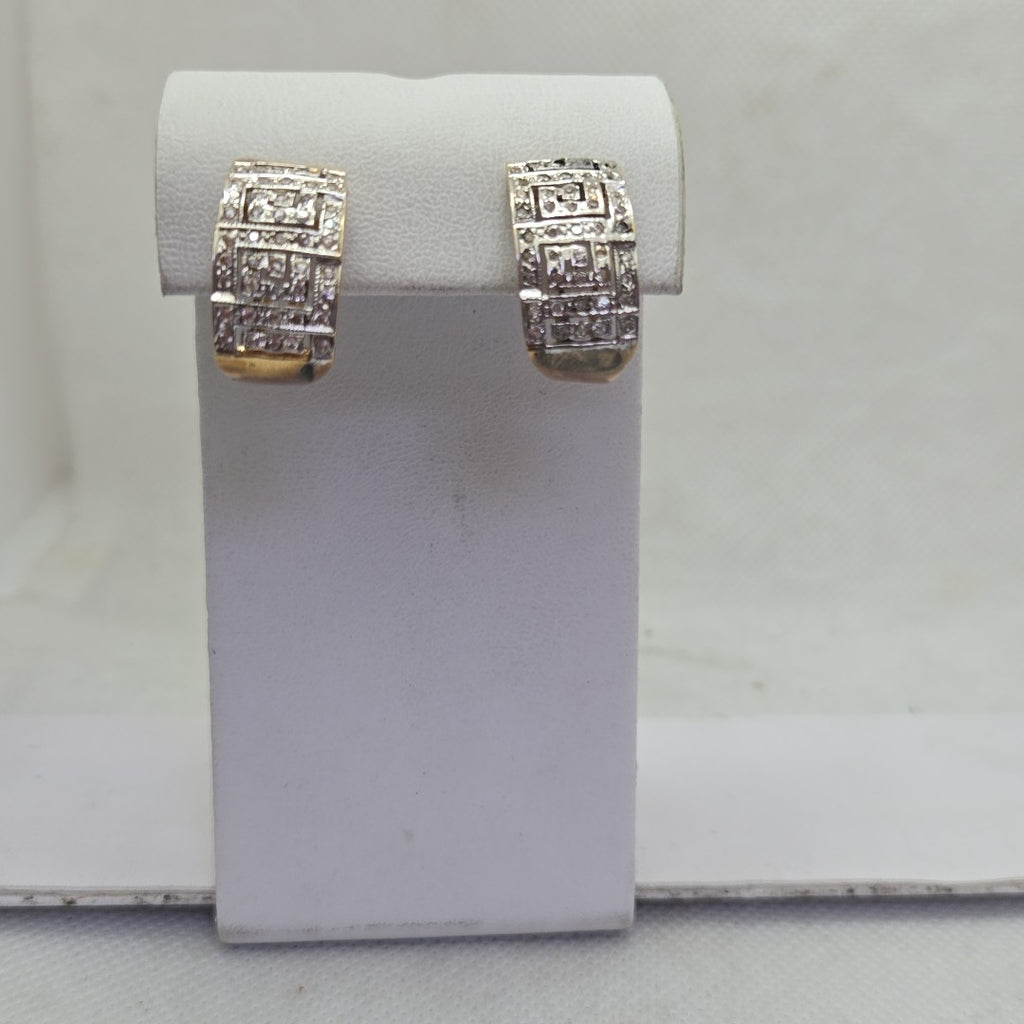 ARETES PAR ORO 14 K 7.5 GRMS (SEMINUEVO)