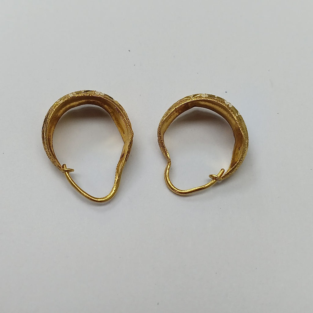 ARRACADAS PAR ORO 18 K 5.2 GRMS (SEMINUEVO)