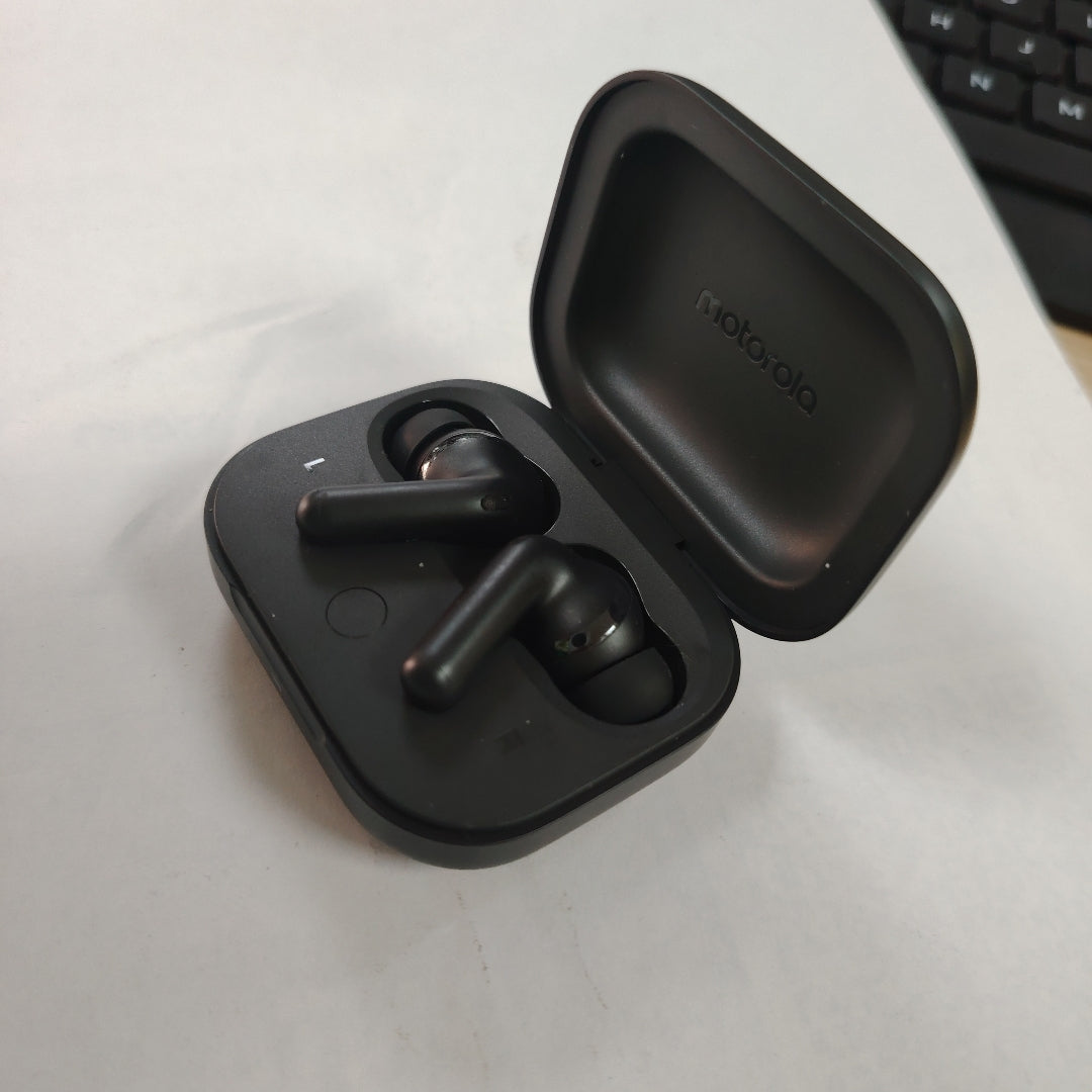 AUDIFONOS MOTOROLA MOTO BUDS+ INALAMBRICO IN EAR (SEMINUEVO)