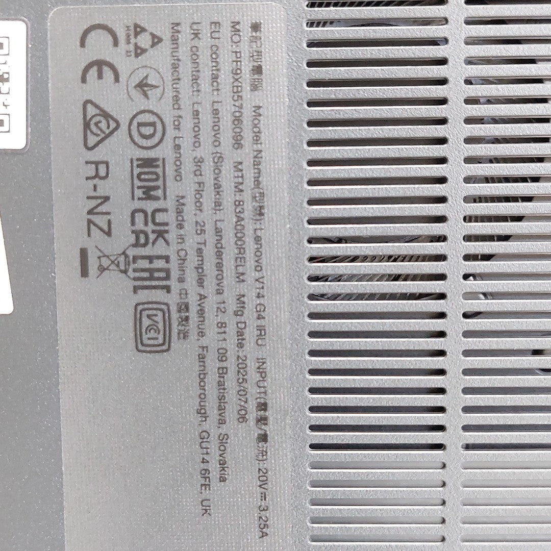 LAPTOP LENOVO V14 G4 IRU (2025) 256 GB SSD 16 GB RAM (SEMINUEVO)