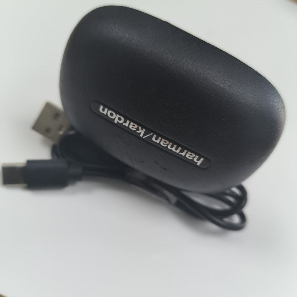 AUDIFONOS HARMAN KARDON FLY TWS INALAMBRICO IN EAR (SEMINUEVO)