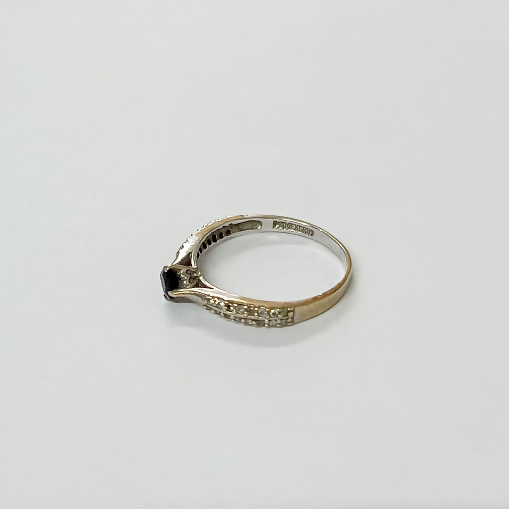 ANILLITO ORO, ORO BLANCO 14 K 2 GRMS (SEMINUEVO)