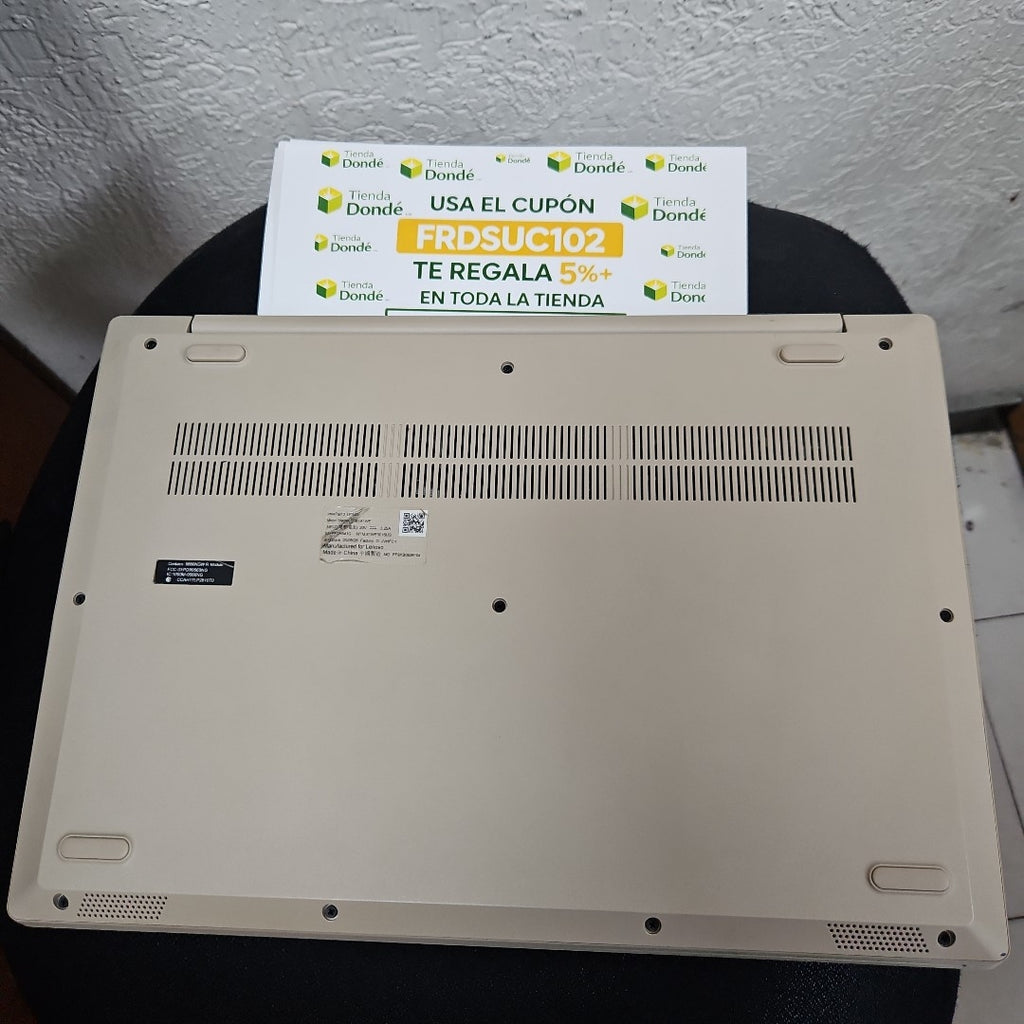 LAPTOP LENOVO IDEAPAD 3 15IAU7 (2024) 512 GB SSD 16 GB RAM (SEMINUEVO)