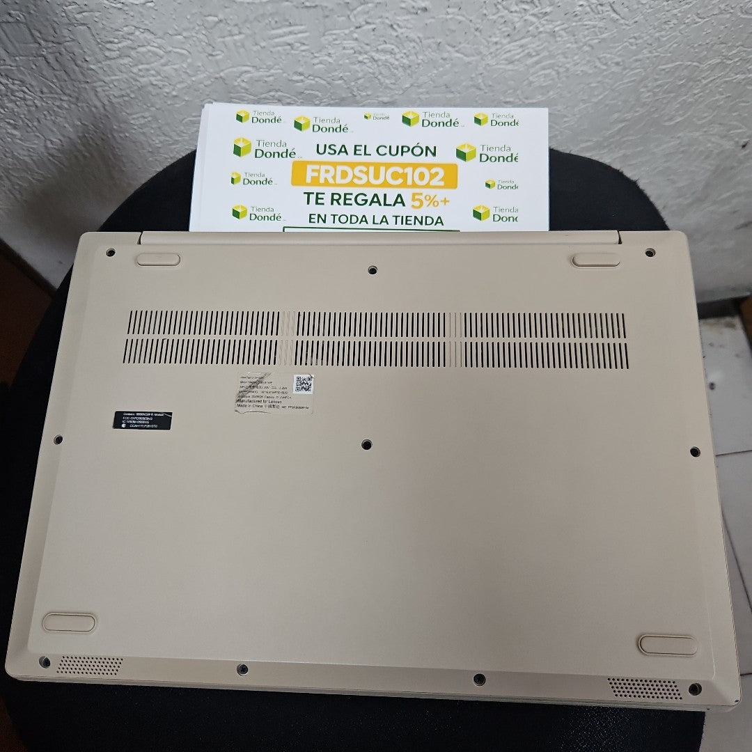 LAPTOP LENOVO IDEAPAD 3 15IAU7 (2024) 512 GB SSD 16 GB RAM (SEMINUEVO)