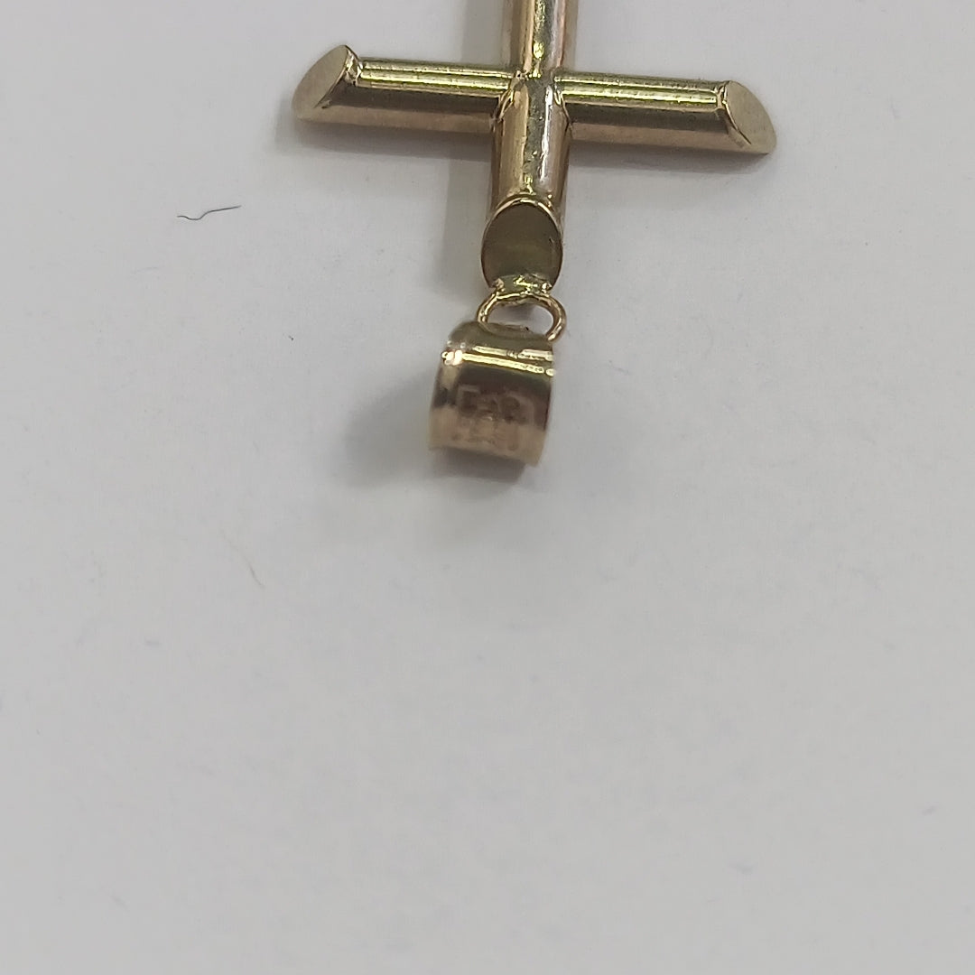 CRUZ, DIJE ORO 10 K 0.8 GRMS (SEMINUEVO)