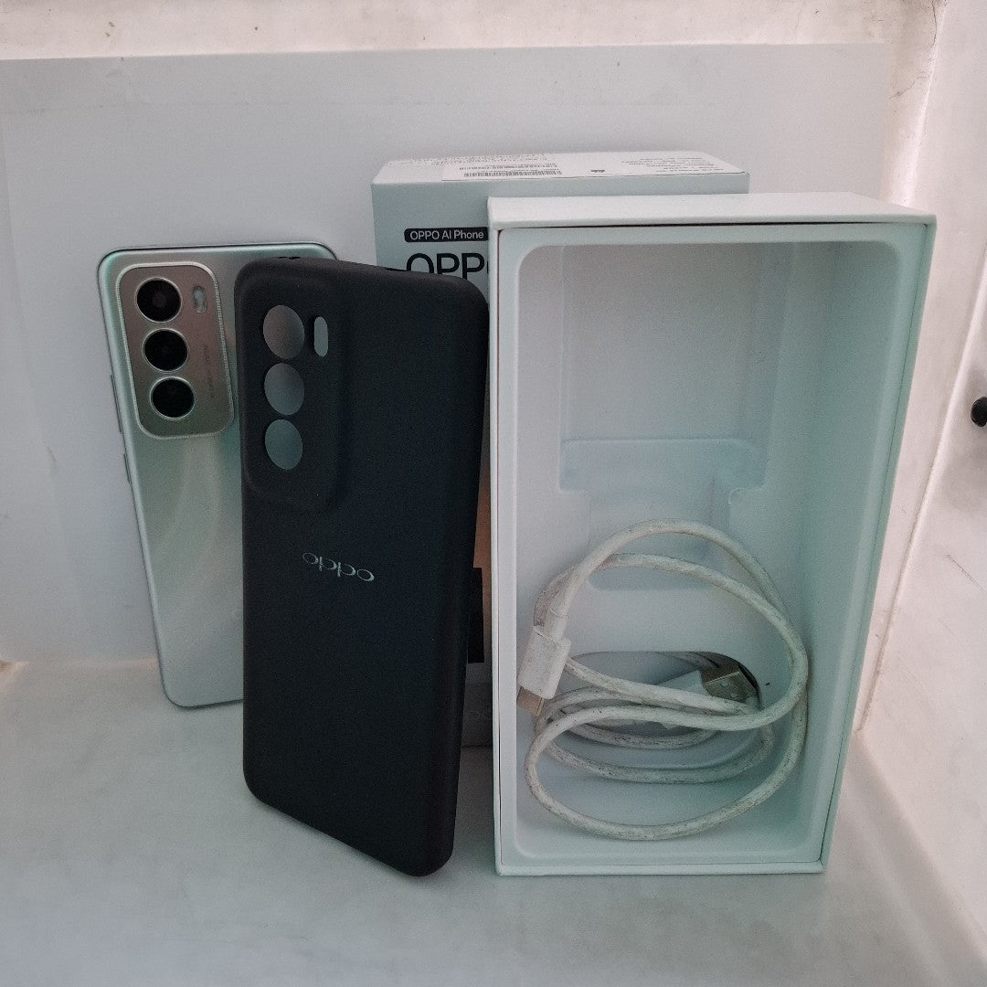 CELULAR OPPO   RENO12 5G CPH2625 (2024) 512 GB 12 GB RAM (SEMINUEVO)