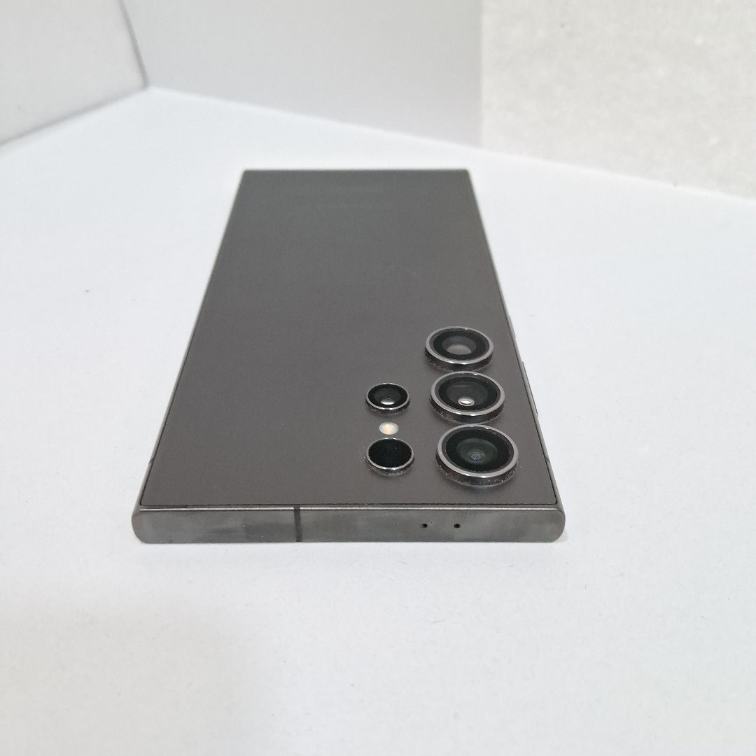 CELULAR SAMSUNG GALAXY S24 ULTRA SM-S928B (2024) 256 GB 12 GB RAM (SEMINUEVO)