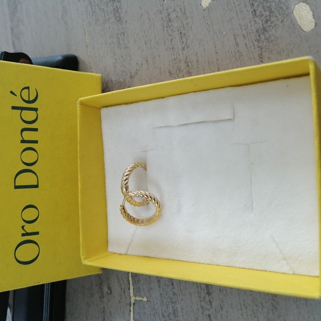 HUGGIES ORO 14K 2 (NUEVO)