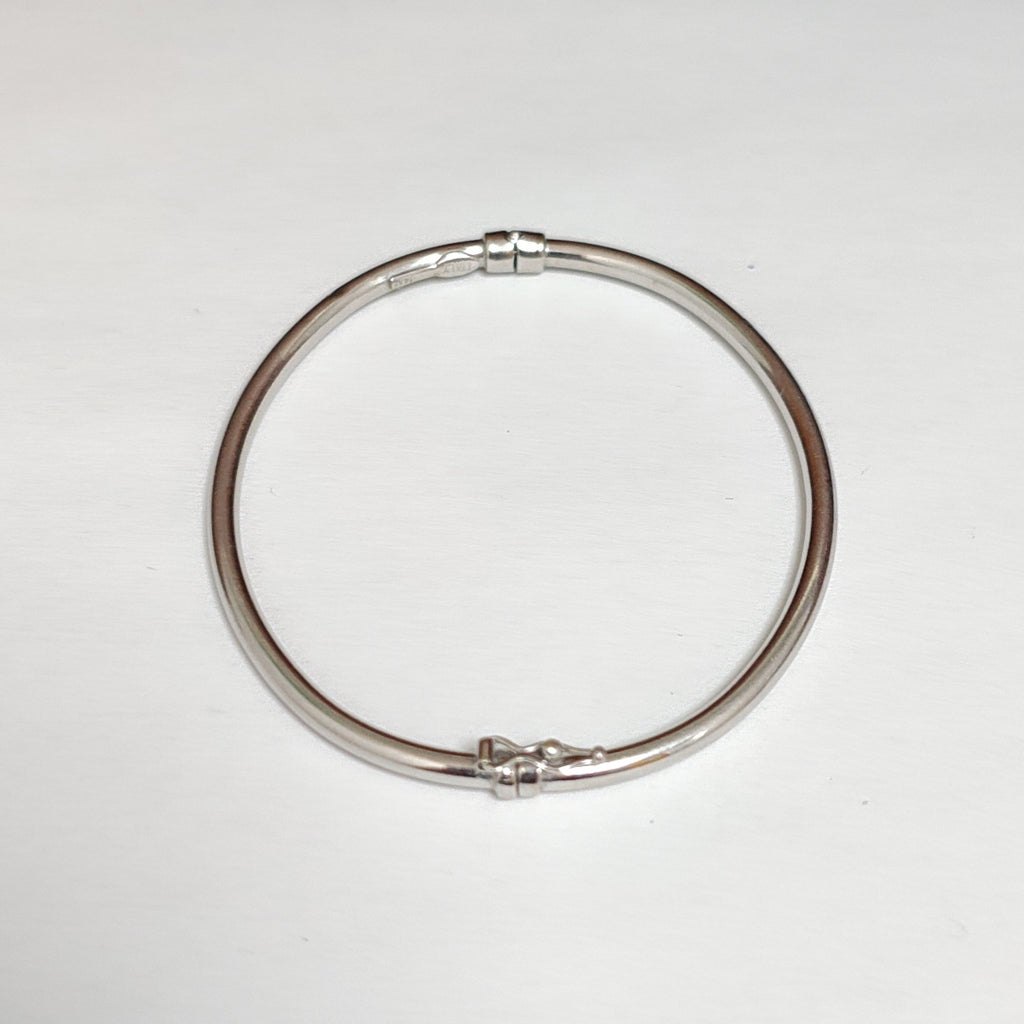 PULSERA RIGIDA ORO BLANCO 14 K 4.8 GRMS (SEMINUEVO)