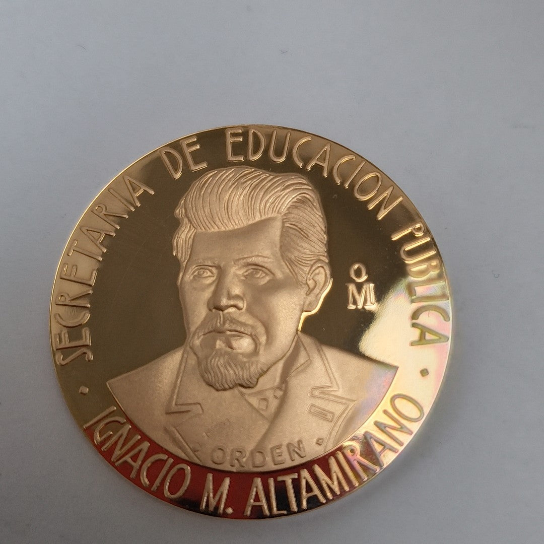 MEDALLA CONMEMORATIVA ORO 21 K 42,00 GRMS (SEMINUEVO)