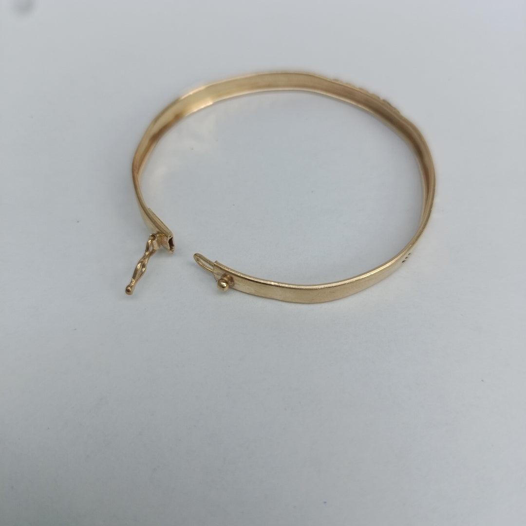 PULSERA RIGIDA ORO 14 K 4 GRMS (SEMINUEVO)
