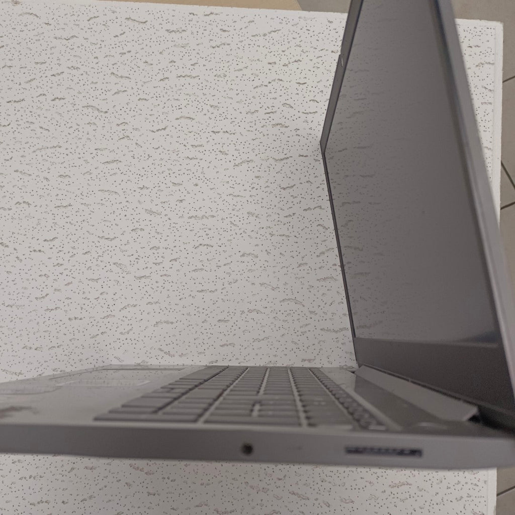 LAPTOP LENOVO IDEAPAD 3 15IML05 (2022) 512 GB SSD 12 GB RAM (SEMINUEVO)