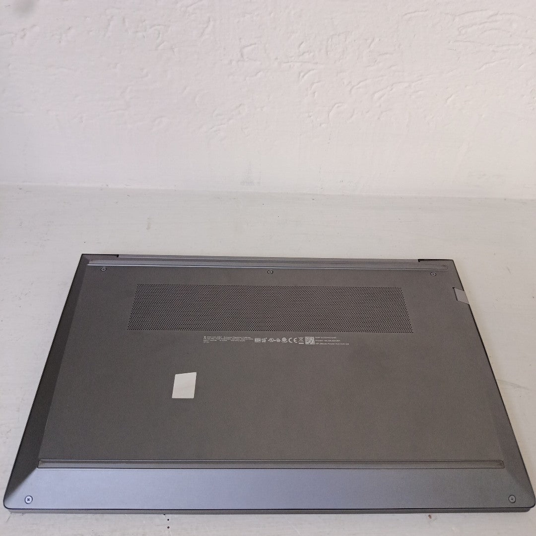 LAPTOP HP ZBOOK POWER 15.6" G9 (2023) 512 GB SSD 32 GB RAM (SEMINUEVO)
