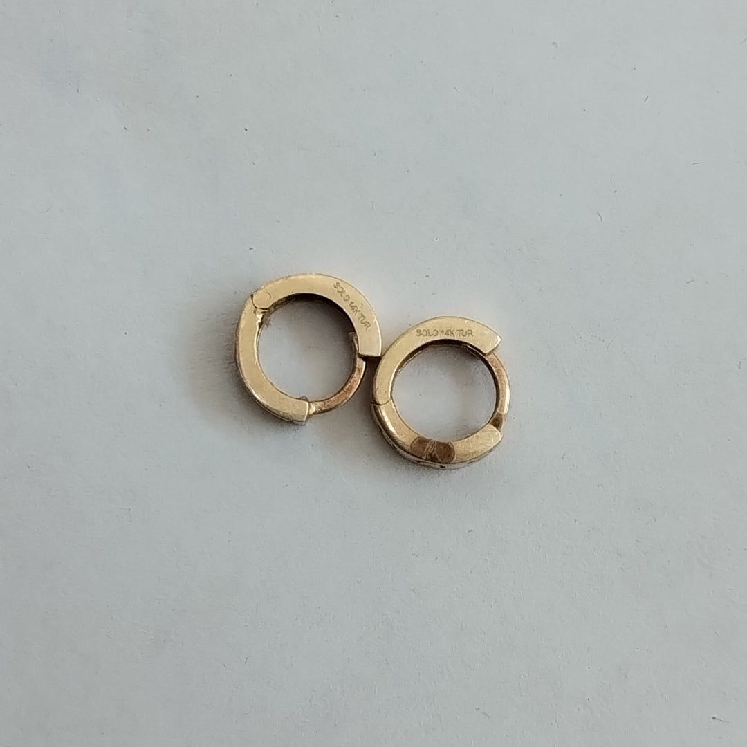 ARETES PAR ORO 14 K 1.5 GRMS (SEMINUEVO)