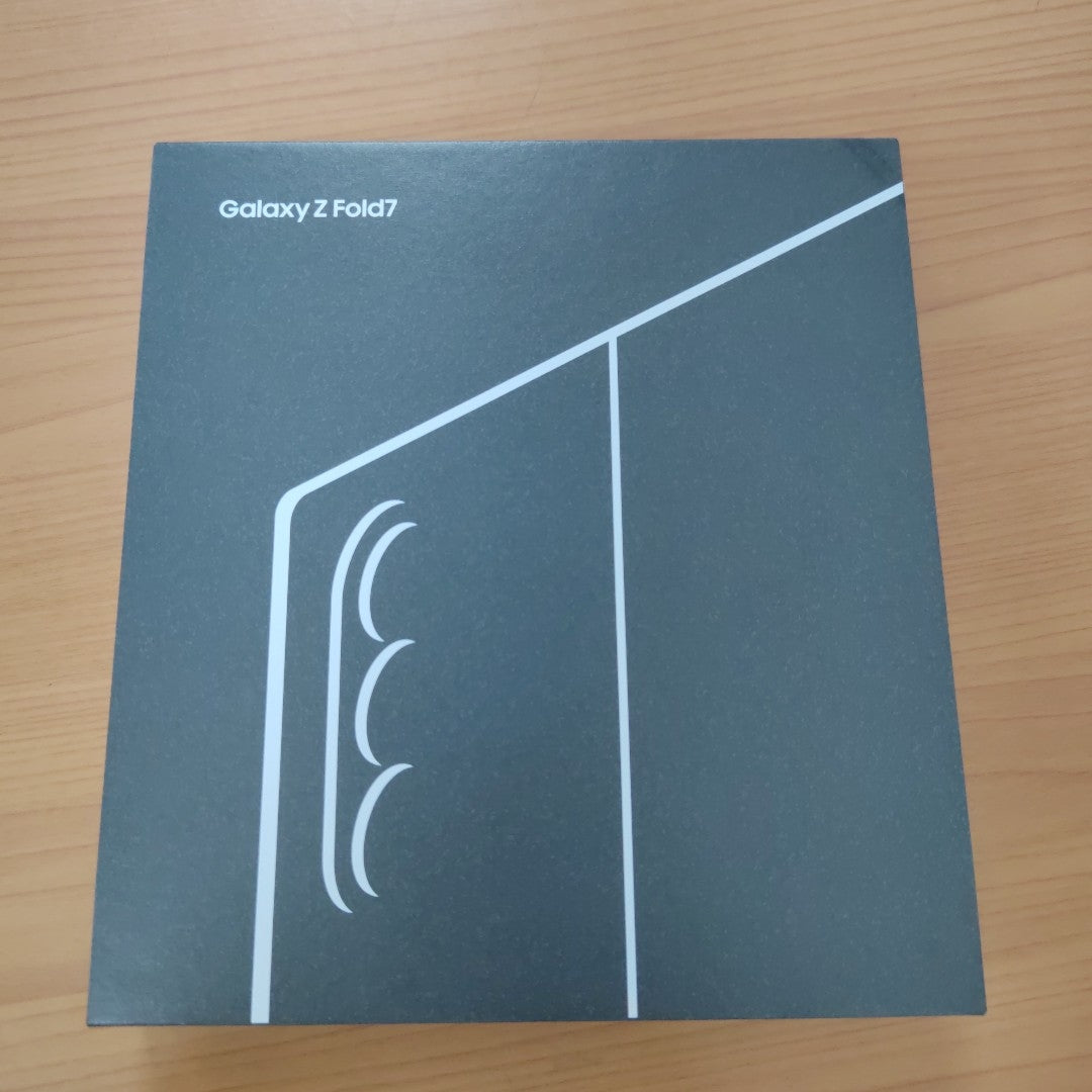 CELULAR SAMSUNG GALAXY Z FOLD7 SM-F966B (2025) 1 TB 16 GB RAM (SEMINUEVO)