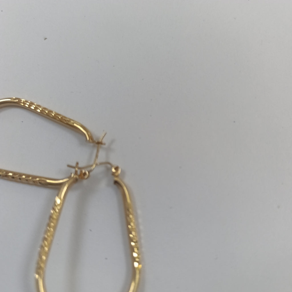 ARRACADAS PAR ORO 14 K 3.4 GRMS (SEMINUEVO)