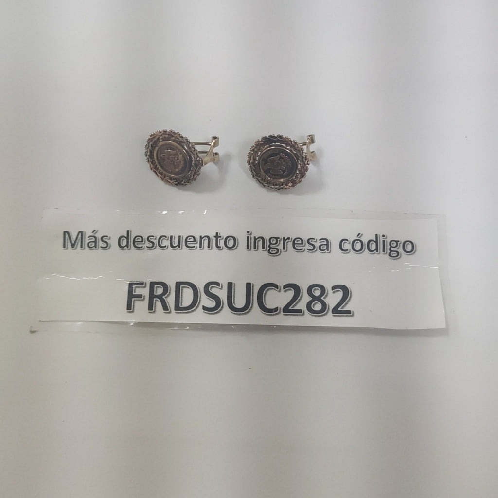 K1 5.6 GRMS 10 K IDENTIFICACIÓN ARETES PAR MATERIALES ORO CANTIDAD DE (SEMINUEVO)