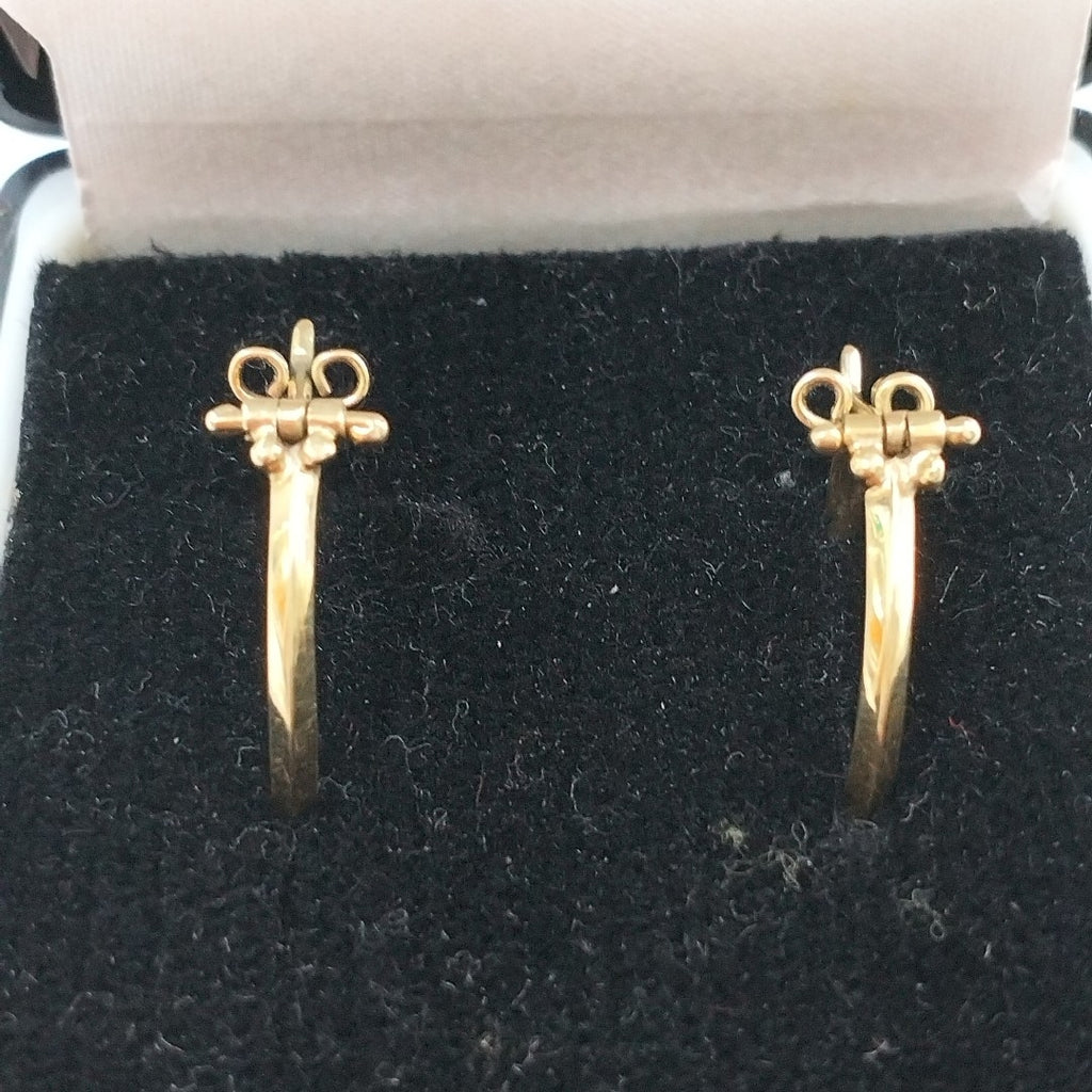 ARRACADAS PAR ORO 14 K 2.4 GRMS (SEMINUEVO)