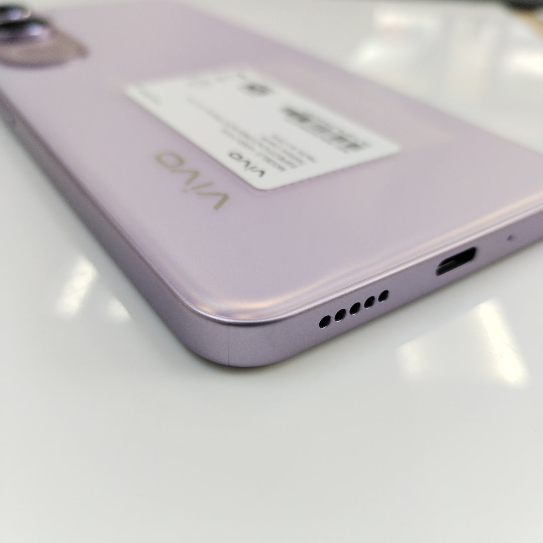CELULAR VIVO Y21D V2520 (2025) 256 GB 6 GB RAM (SEMINUEVO)