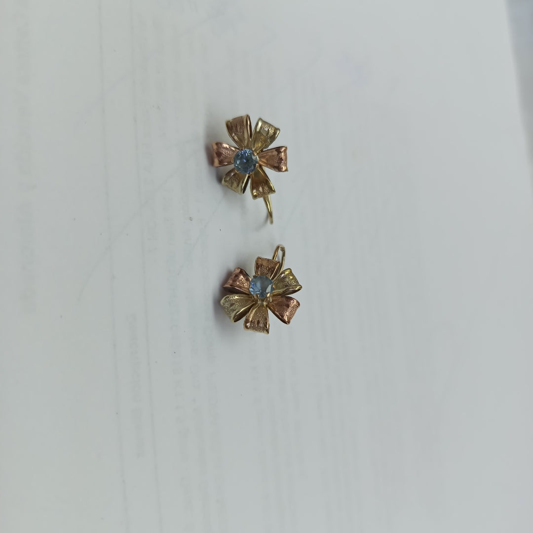 ARRACADAS PAR ORO, RODIADO 8 K 3 GRMS (SEMINUEVO)