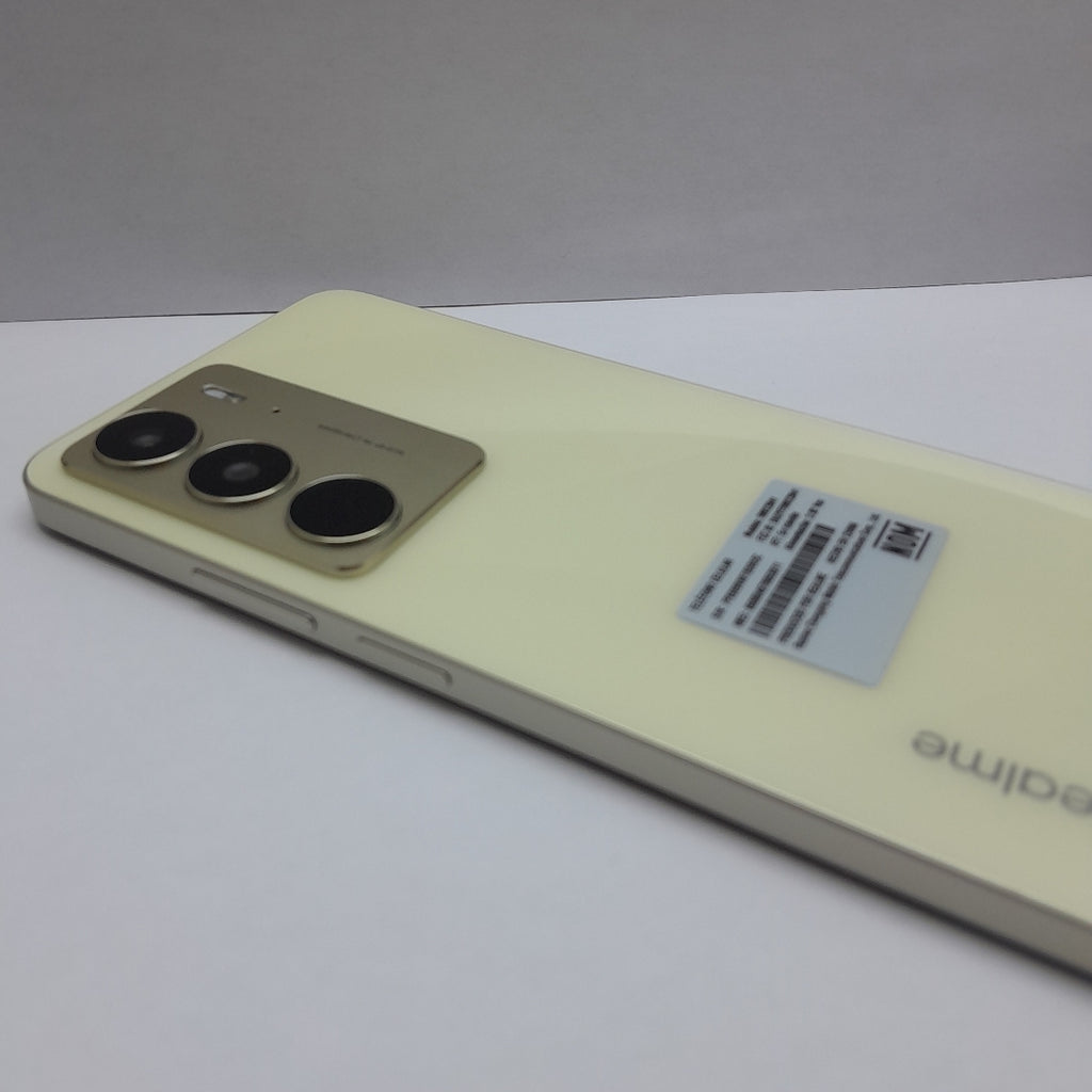 CELULAR REALME C75 RMX3941 (2025) 256 GB 8 GB RAM (SEMINUEVO)