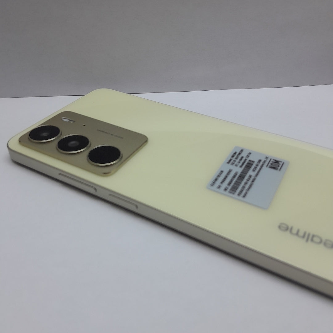 CELULAR REALME C75 RMX3941 (2025) 256 GB 8 GB RAM (SEMINUEVO)