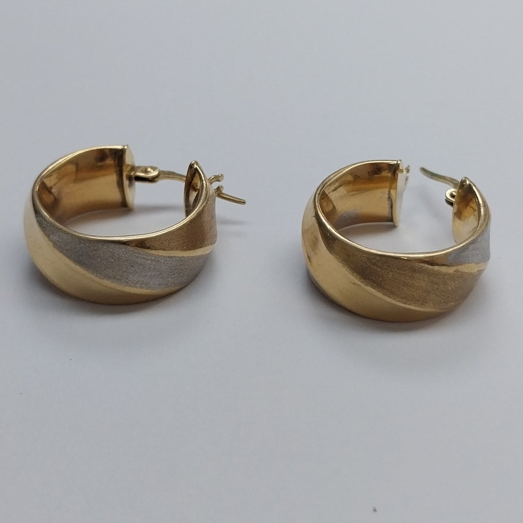 ARRACADAS PAR ORO 10 K 3.9 GRMS (SEMINUEVO)